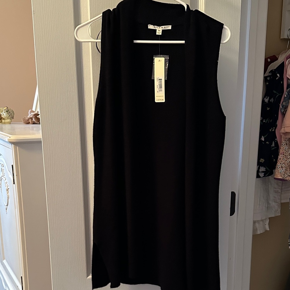Cyrus Black Sleeveless Cardigan